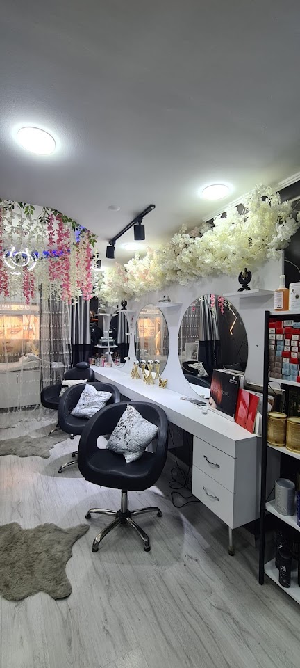 صالون سينيوريتا Siniorita Salon