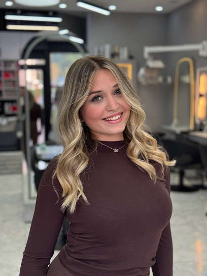 MUSTAFA ÖZCAN HAIR STUDIO | BEYLİKDÜZÜ GELİN BAŞI | BEYLİKDÜZÜ OMBRE | BEYLİKDÜZÜ KUAFÖR | BEYLİKDÜZÜ BAYAN KUAFÖRÜ
