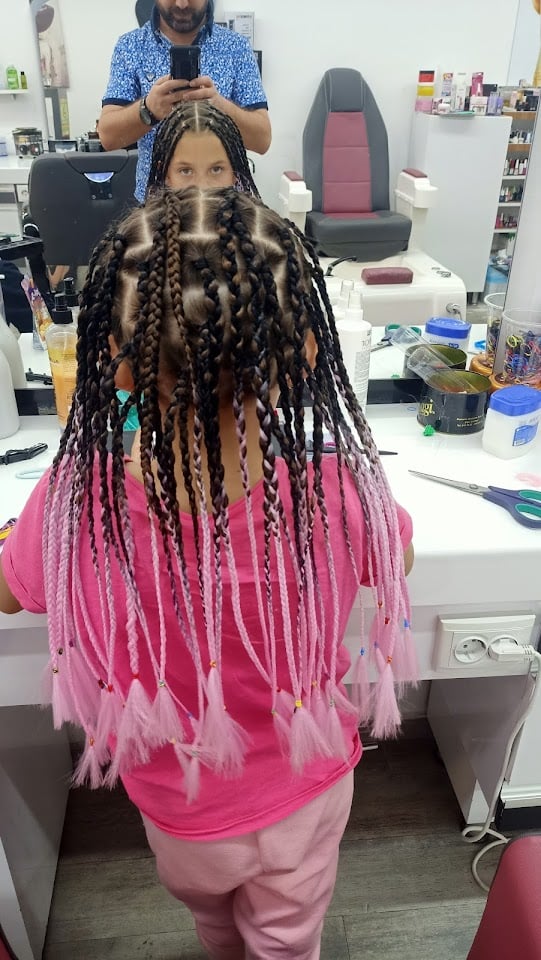Hairstylist.kenan