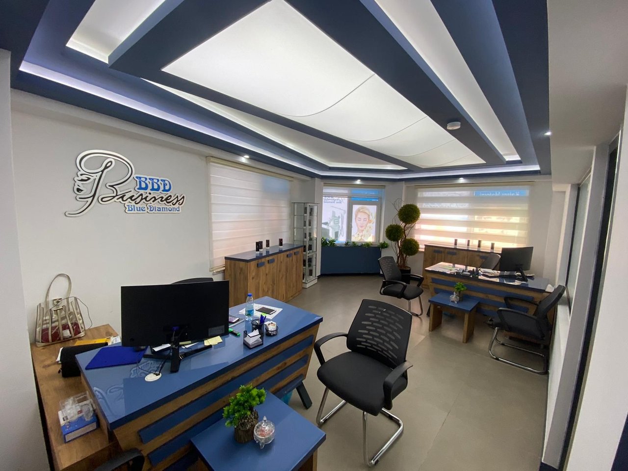 BUSINESS BLUE DIAMOND ESTETİK & GÜZELLİK
