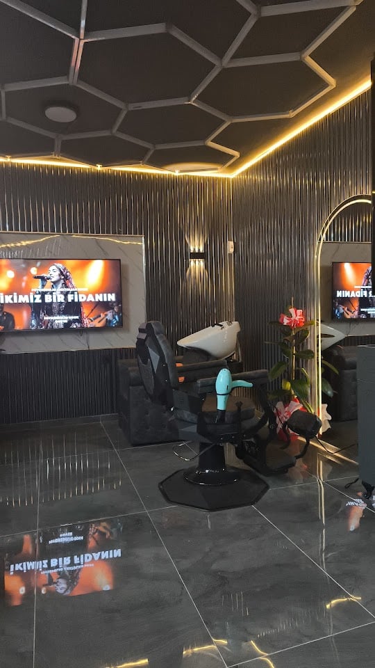 Royal men barber shop