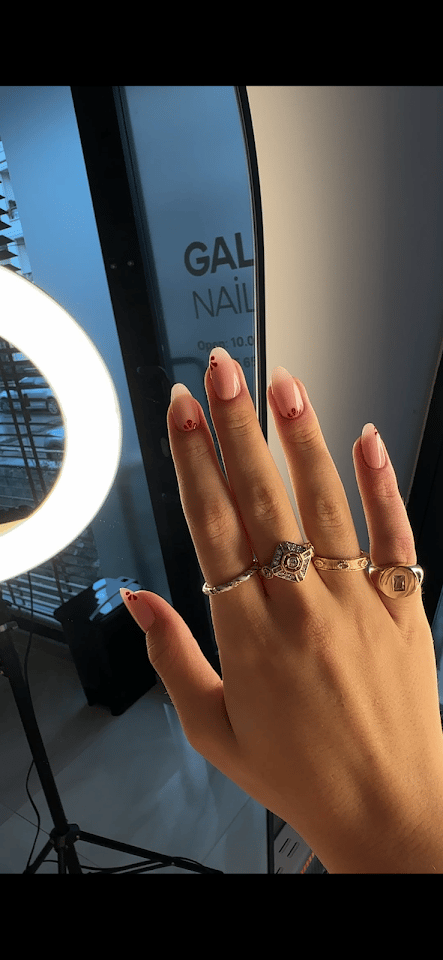 Galeri Nails