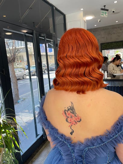 SALON DORA BAYAN KUAFÖRÜ