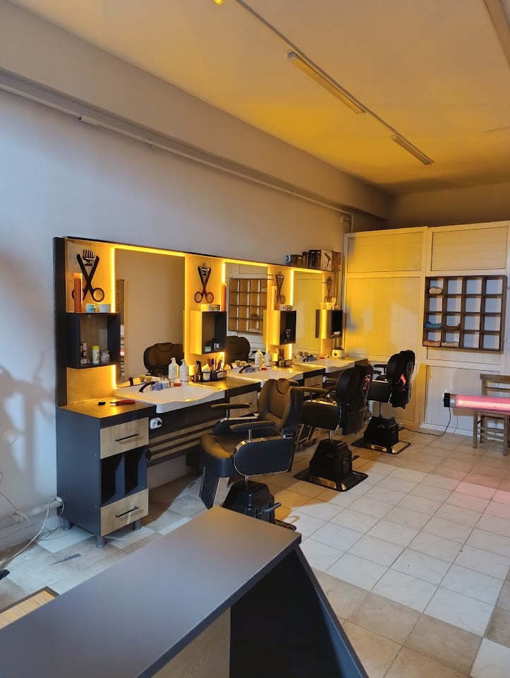 SALON YILMAZ ERKEK KUAFÖRÜ