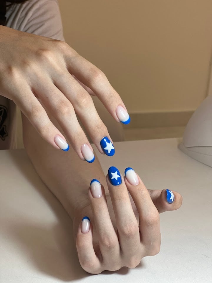 Zoom Hair Nail Art