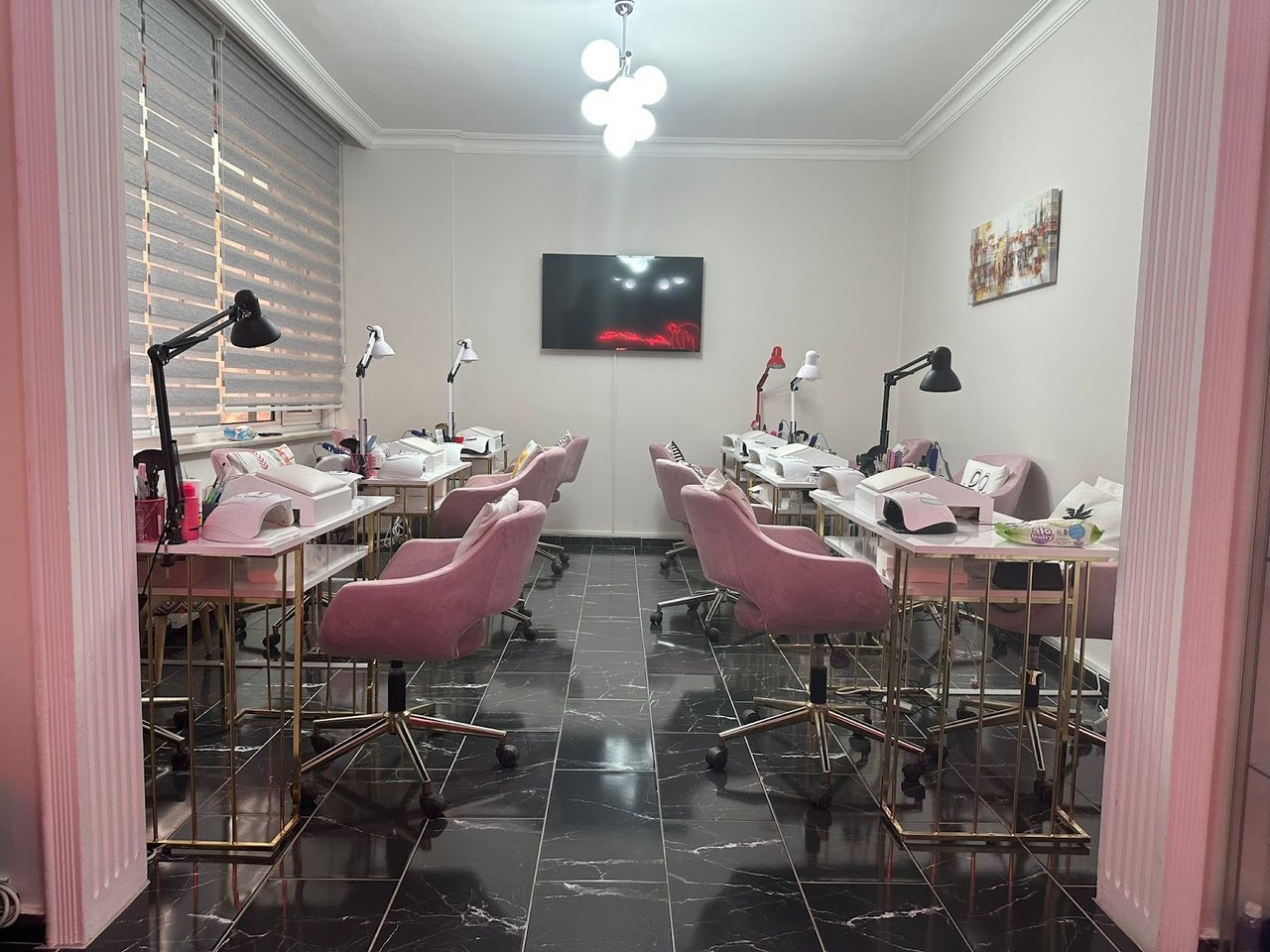 Miray Nail Bar