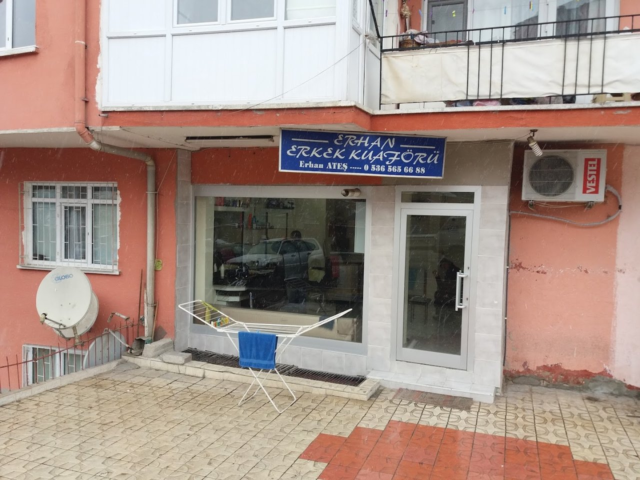 Erhan Erkek Kuaförü