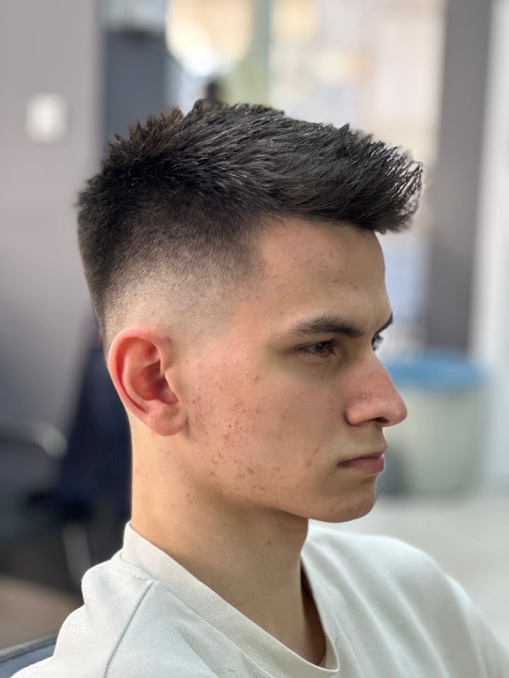 Özan Hair Erkek Kuaförü