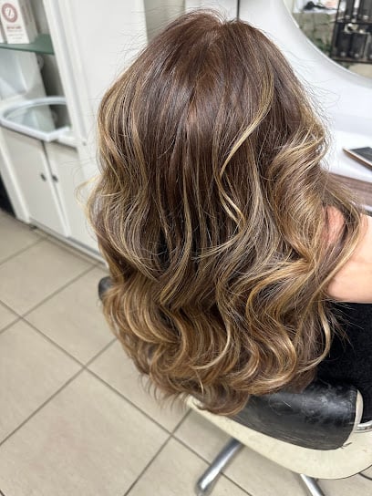 G&A Güzellik Kuaför Salonu