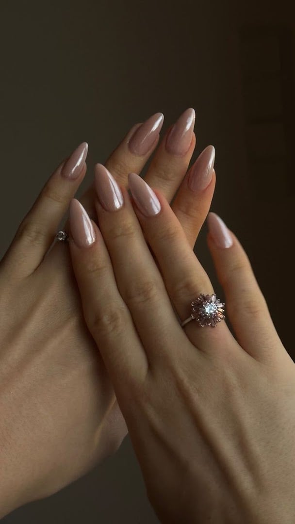 Taksim Beauty and Nail Salon & Hairdresser Emsal Doğan International