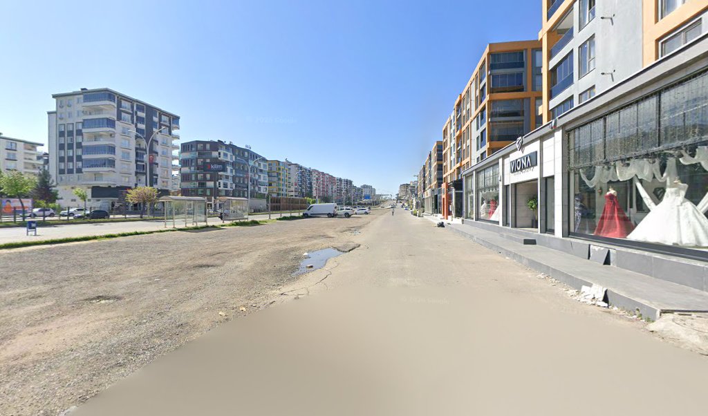 Nur Esra Çelik Butik Ve Güzellik stüdyosu