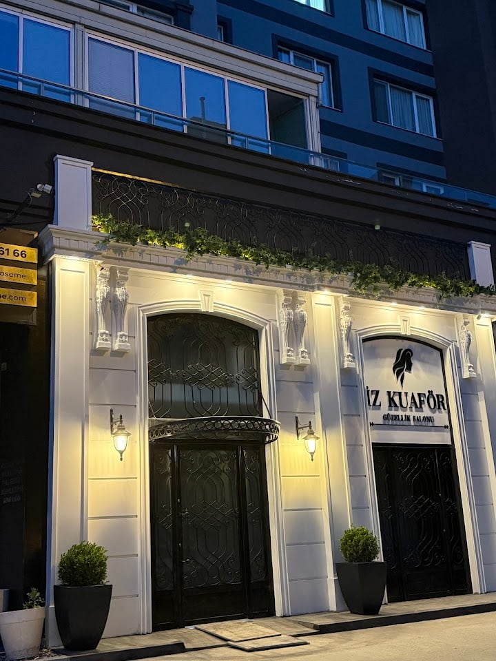 İZ BAYAN KUAFÖRÜ