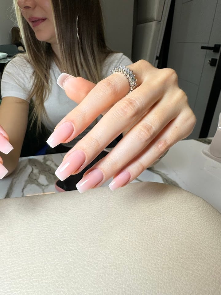 CEREN NAIL BAR