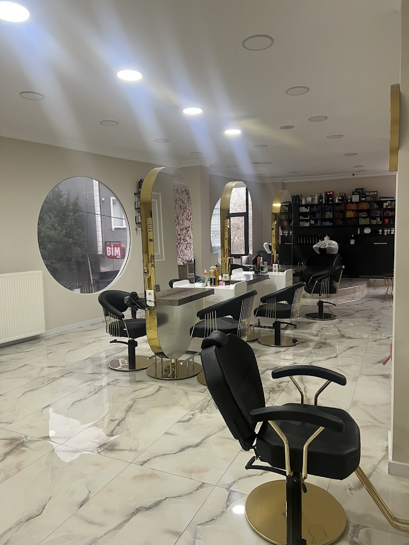SkyLight Hair Studio