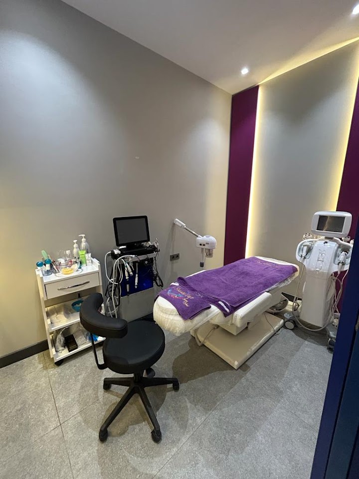 Fiz Beauty Loft
