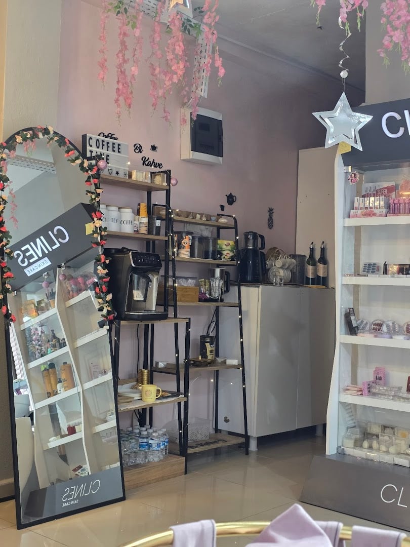 Esinci Kuaför Güzellik Salonu