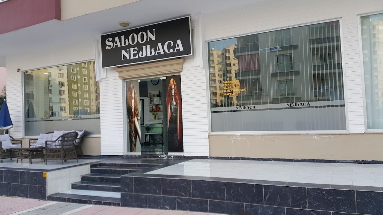 Saloon Nejlaca