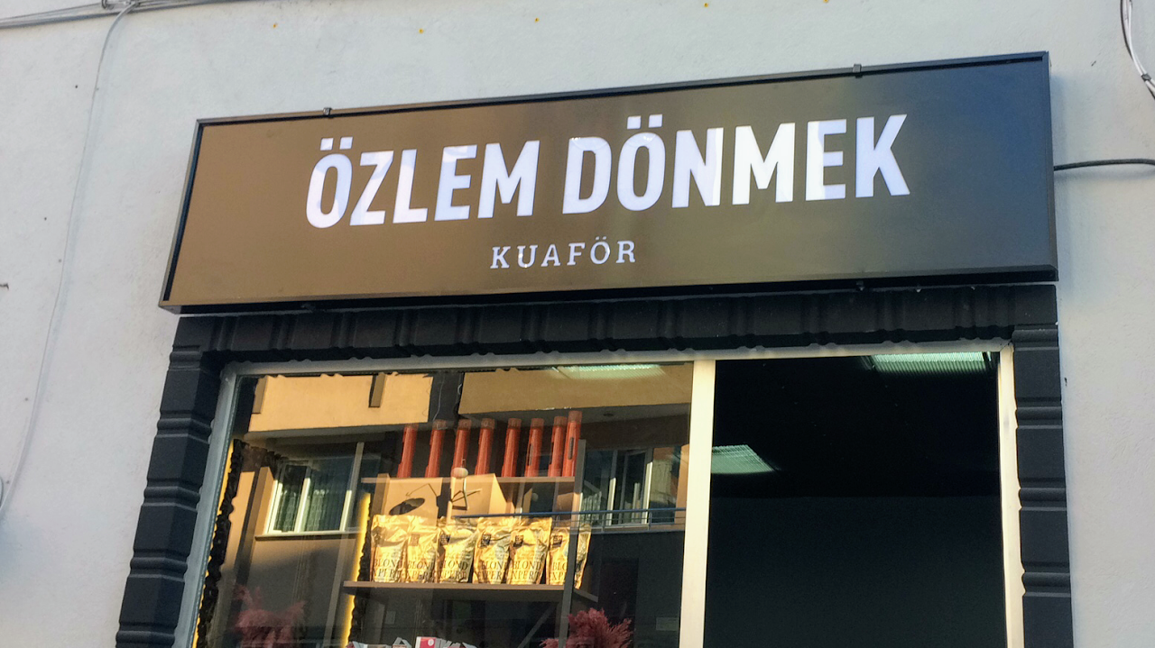 Özlem Dönmek Kuaför