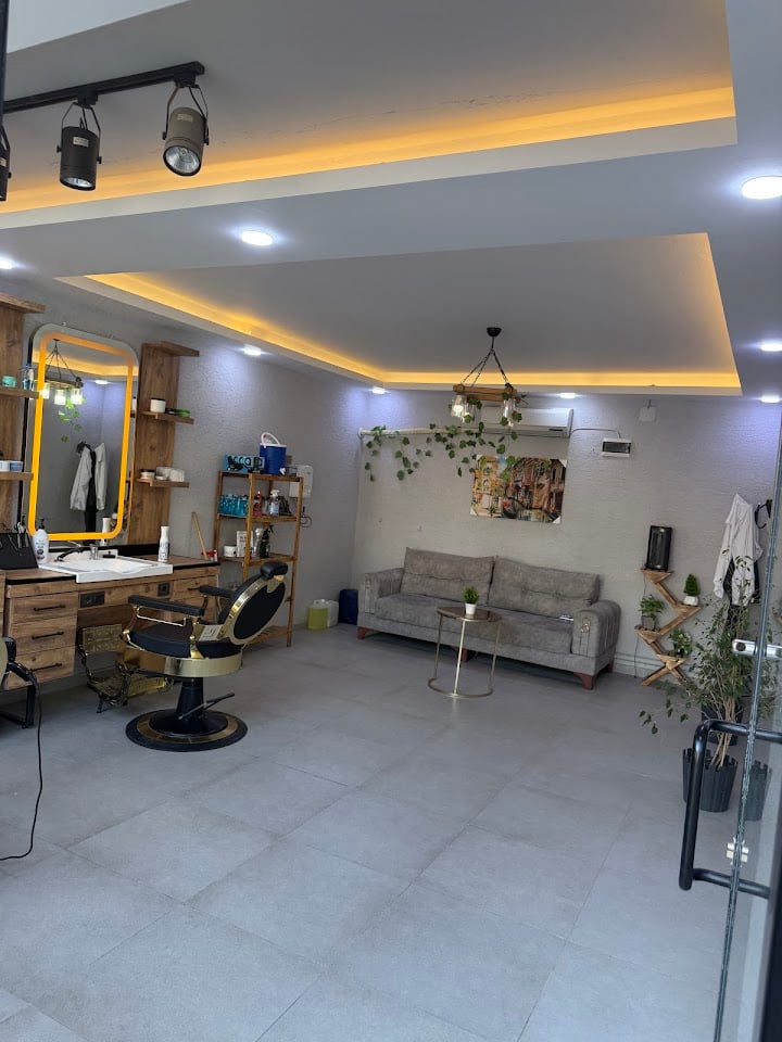 Salon Uğur