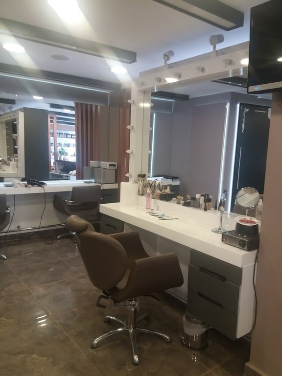 Studio Team Hair Design