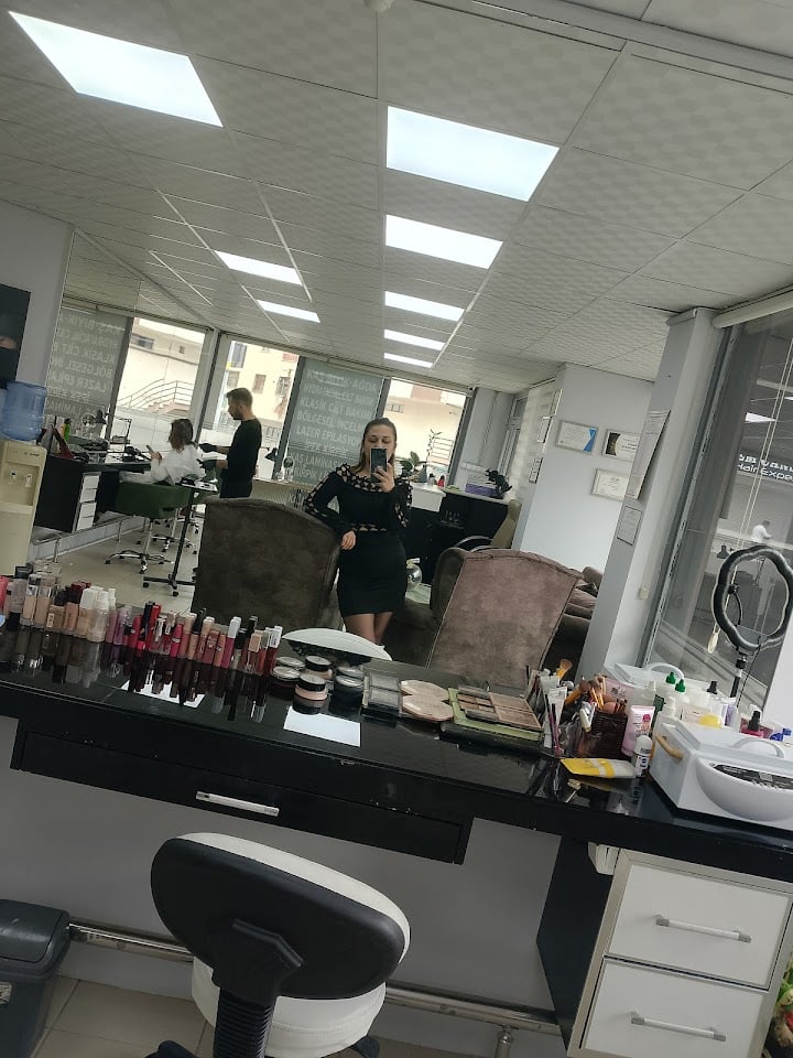 Damla Sulukaya Beauty Salon
