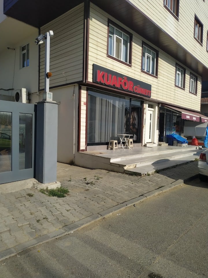 Kuaför Cüneyt