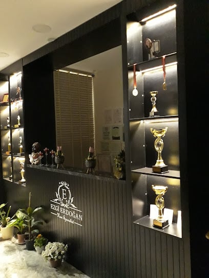 Ezgi Erdoğan Saç Ve Güzellik Salonu