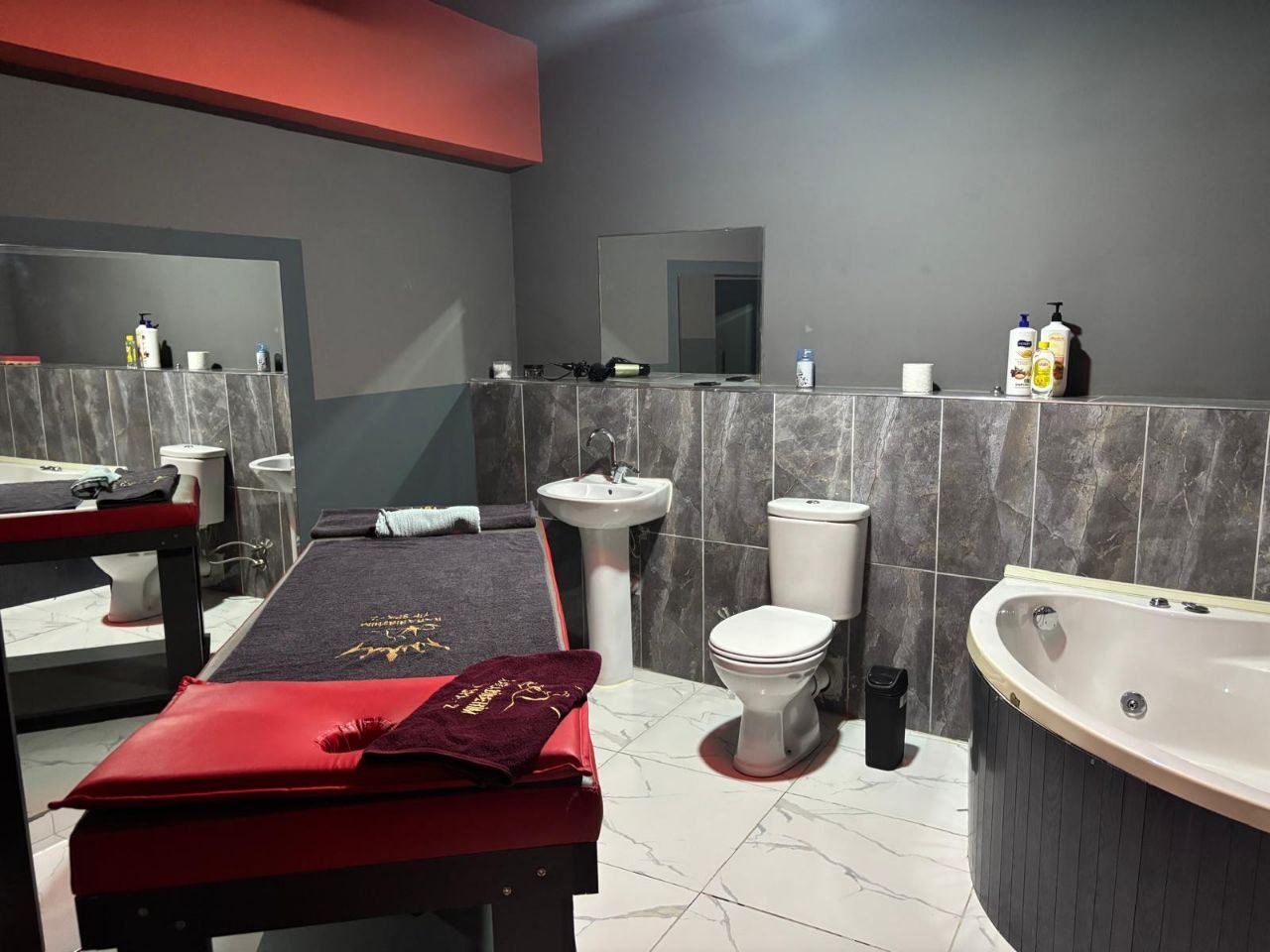 Karabiberim Vip.2 Masaj Salonu