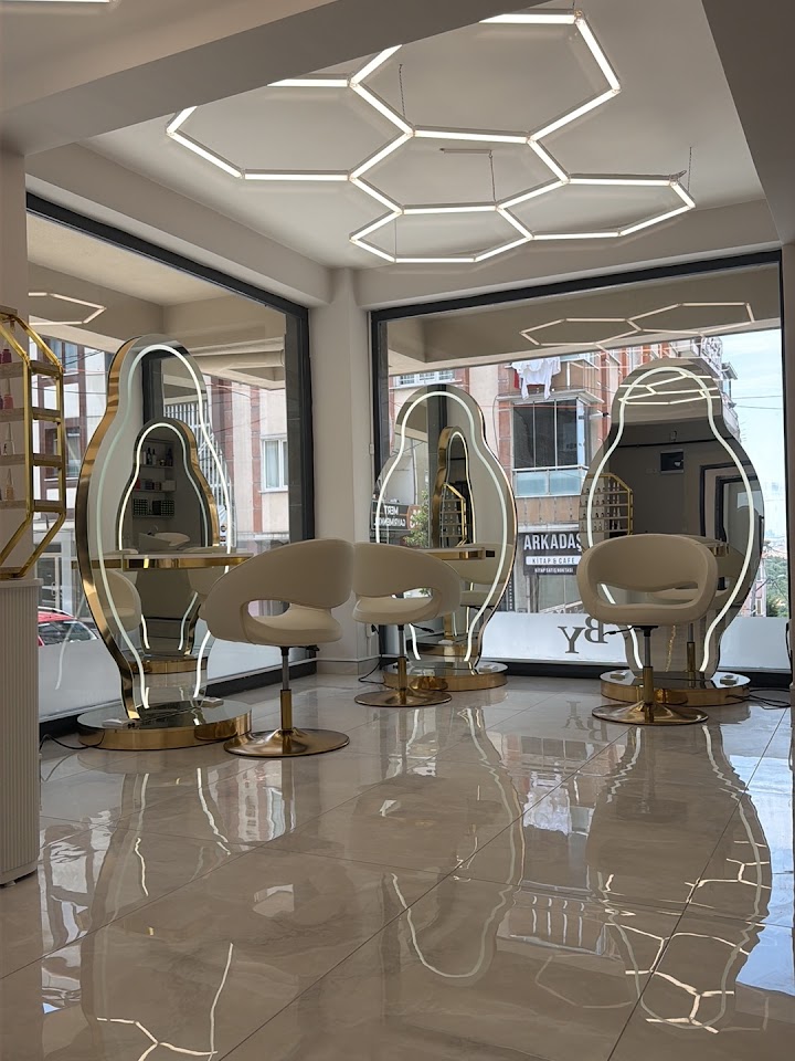 Beyza Yıldırım Hair & Makeup Studio