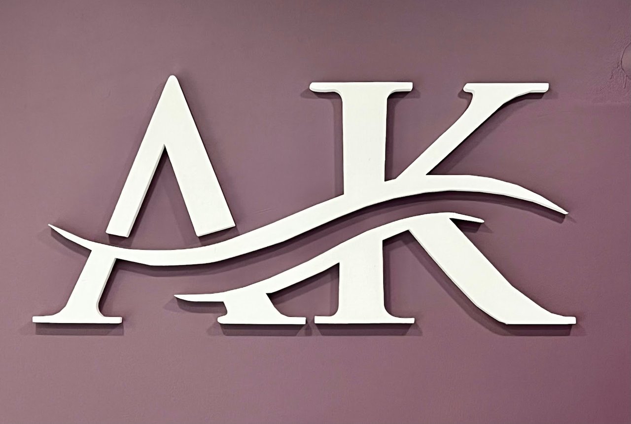 Ak Güzellik Salonu