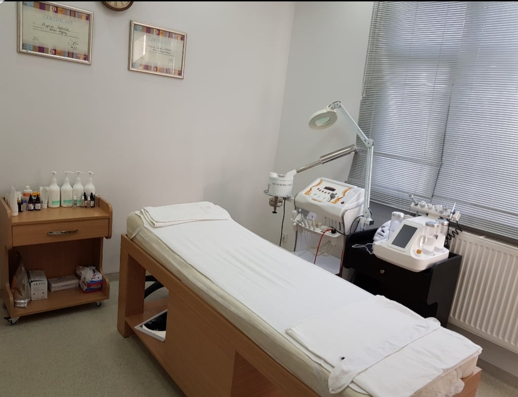 Sisters Guzellik Salonu