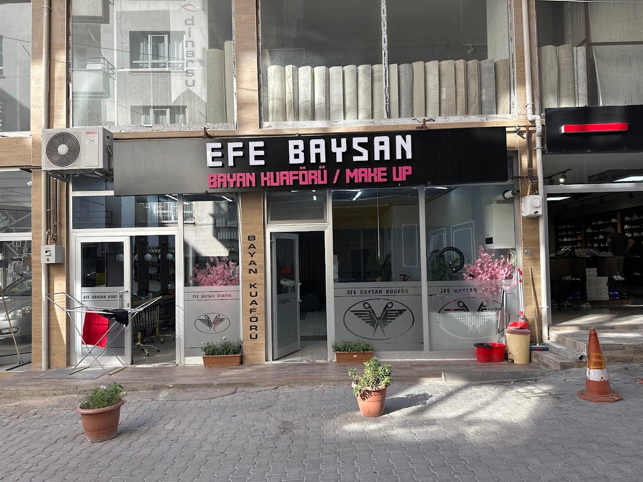 Efe baysan (bayan kuaförü &güzellik salonu)