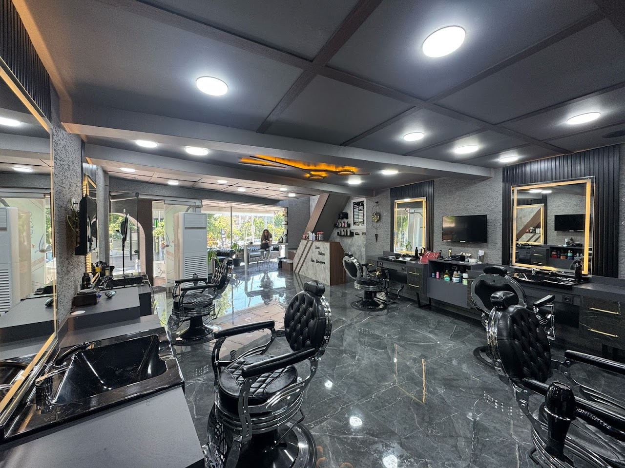 The Barber Ozan Volkan & Solaryum
