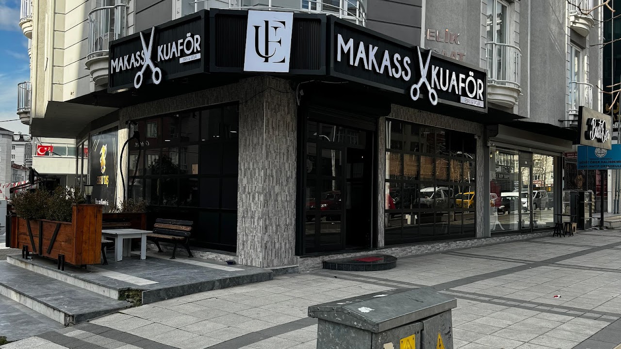Makass Bayan Kuaförü