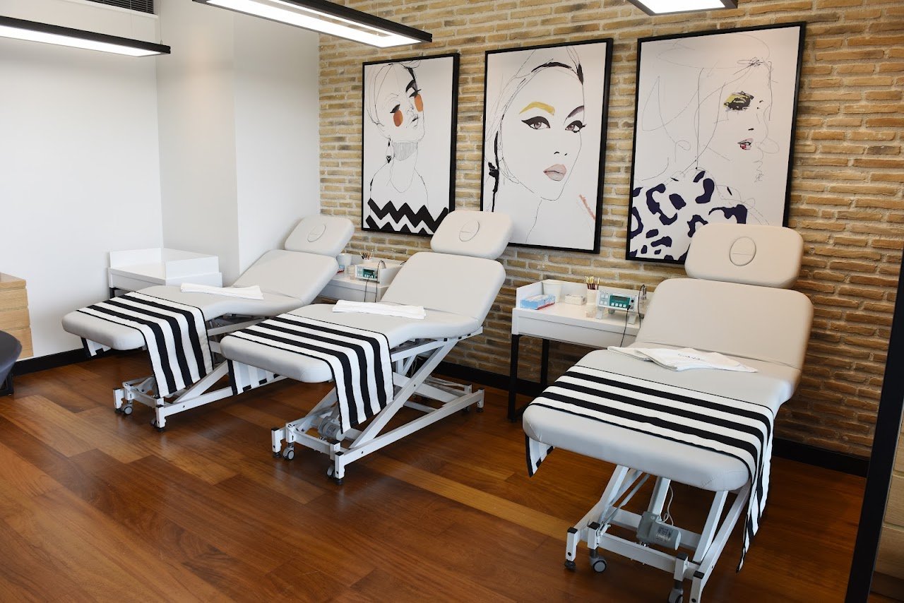 Ergül Keskin Conture Make Up