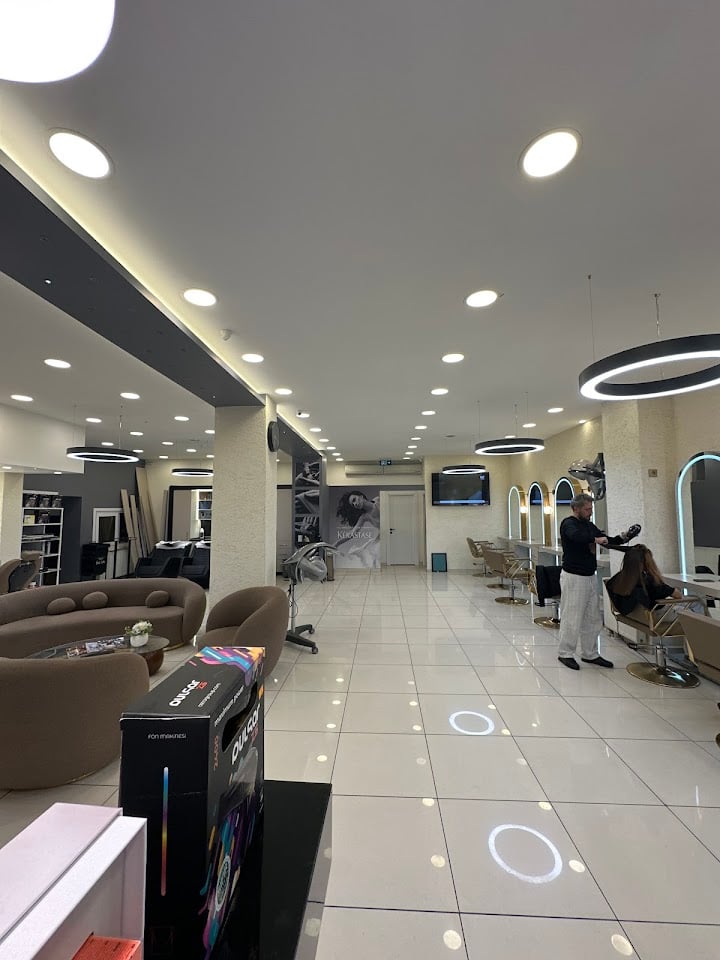 Orhan Açıkgöz Hair Salon