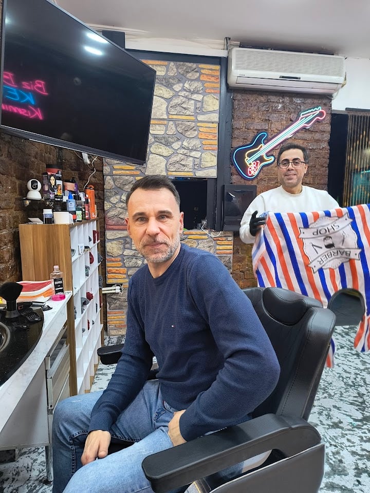 Rams Barber