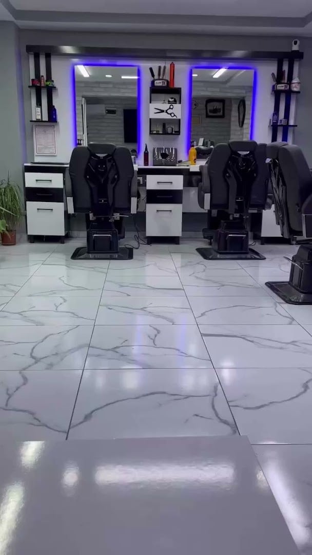SALON UĞUR erkek kuaförü