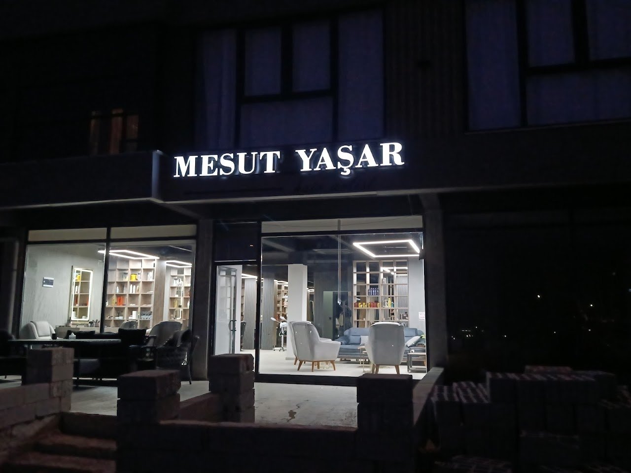 Mesut yaşar hair artist
