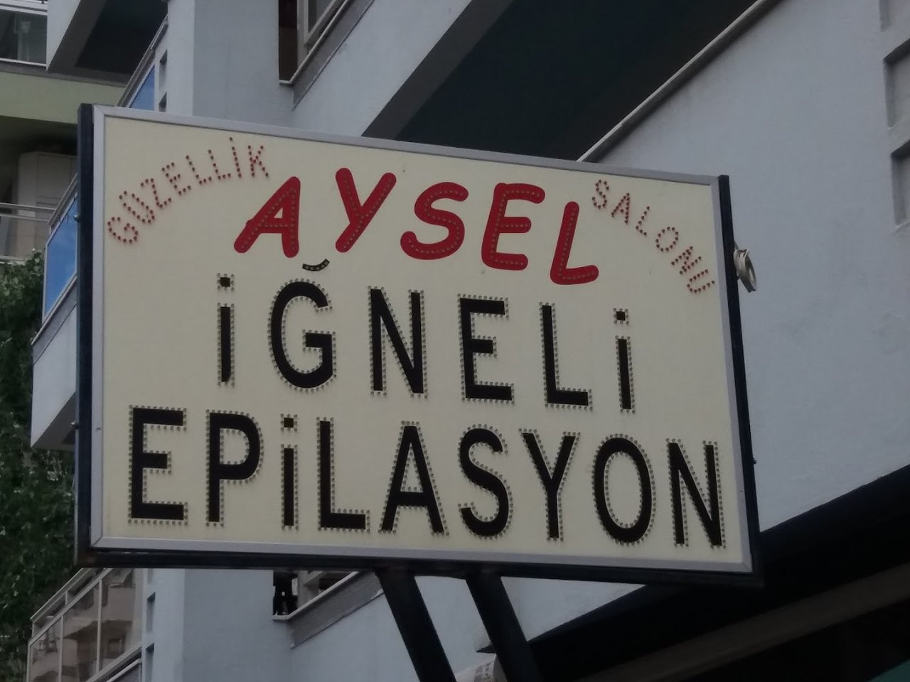 Aysel Iğneli Epilasyon