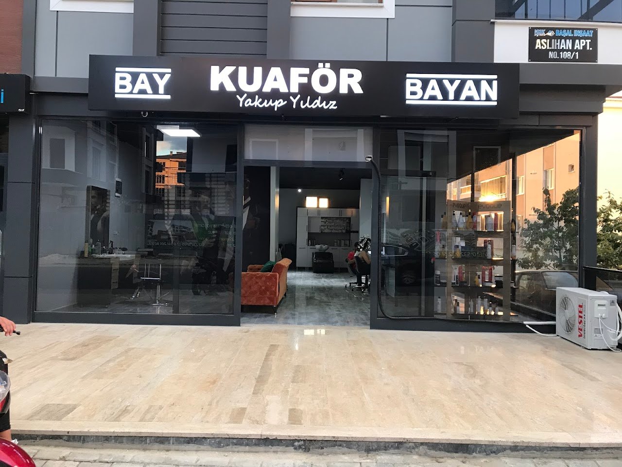 Yakup Yıldız Bay/Bayan Kuaför/YAKUP YILDIR