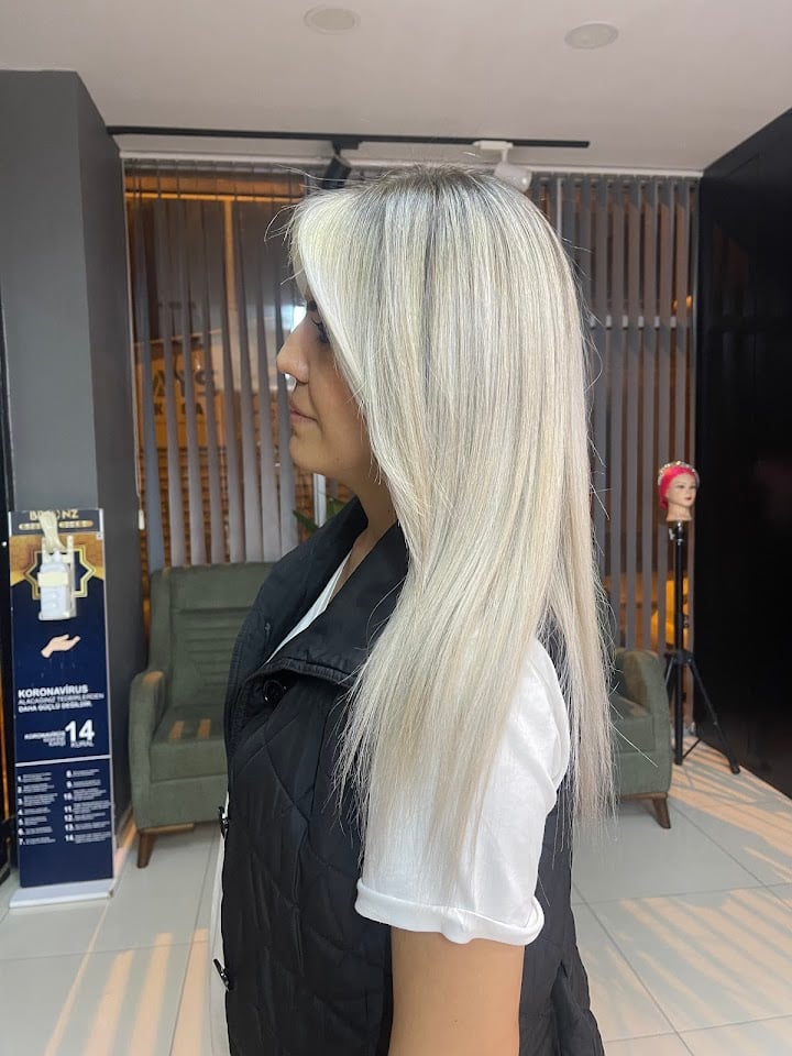 Bronz Güzellik Salonu
