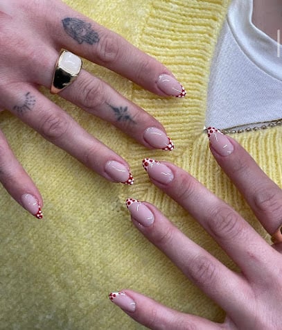 Enisa Nail Studio - Sefaköy Protez Tırnak