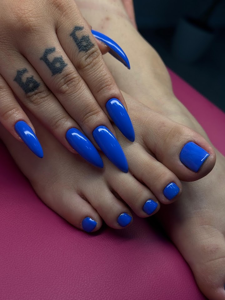 Lollipopp Nail Studio