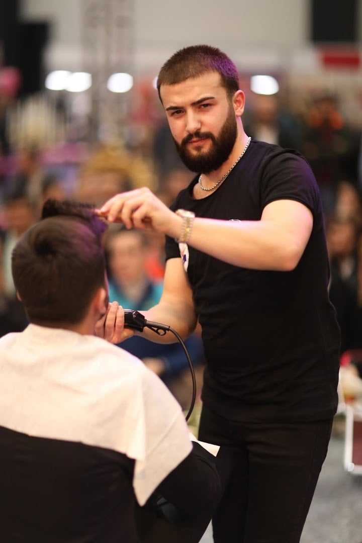 Kuaför Ahmet Uğur Şehir