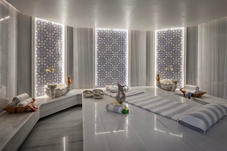 Ocean Club Spa / Crowne Plaza Istanbul - Ortaköy Bosphorus
