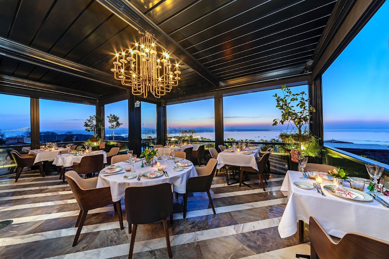 Four Seasons Hotel Istanbul