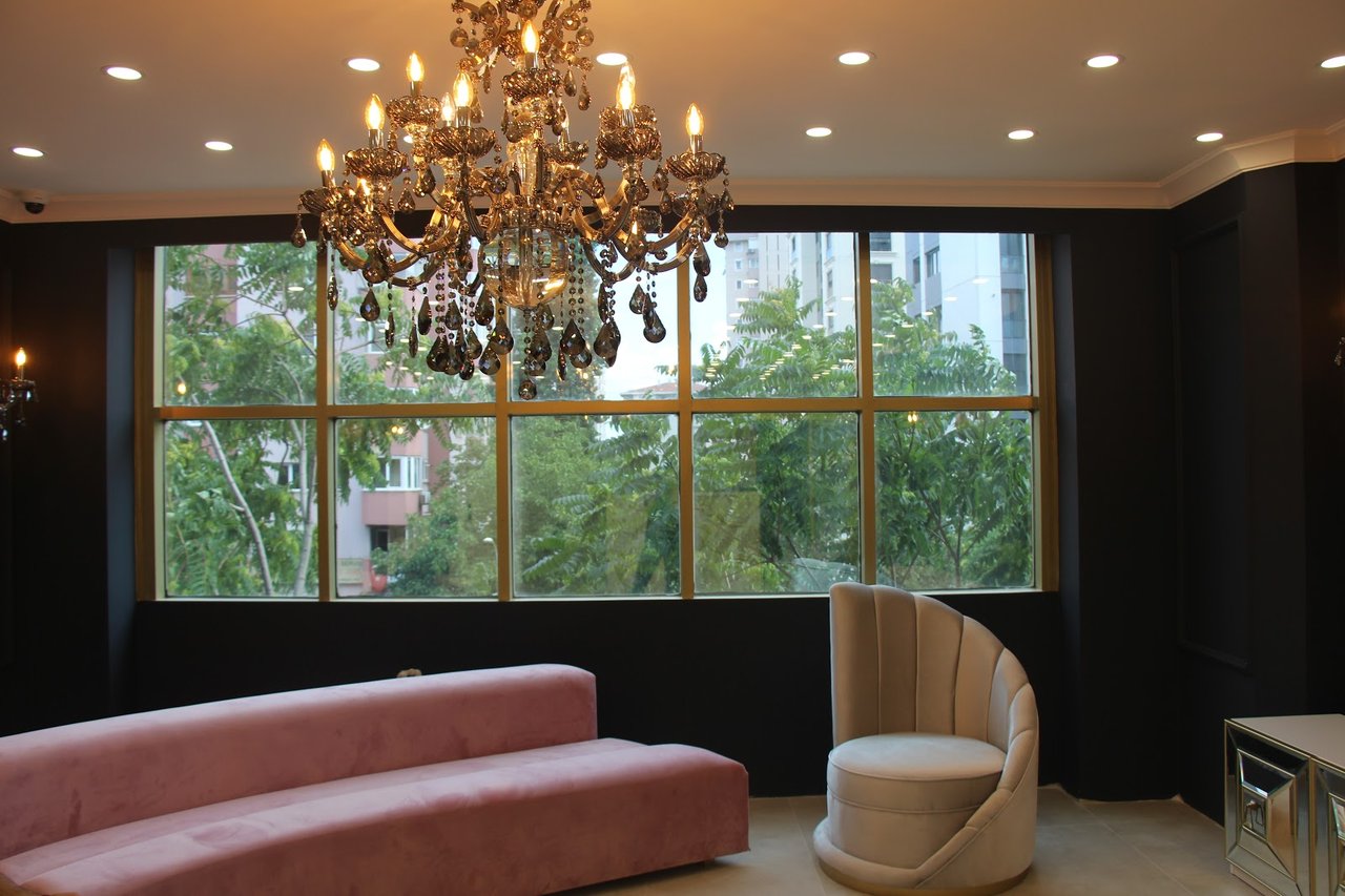 Luxury Beauty Center