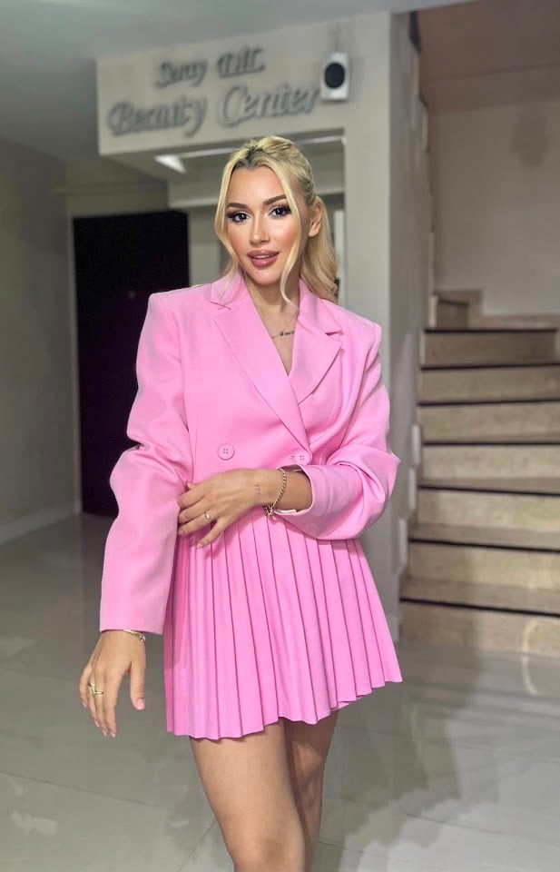 SERAY DİL MAKEUP STUDİO