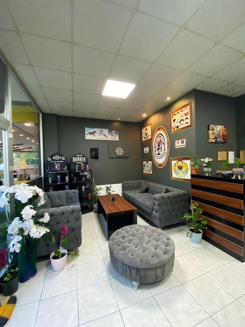 B & B HAIR DESIGN